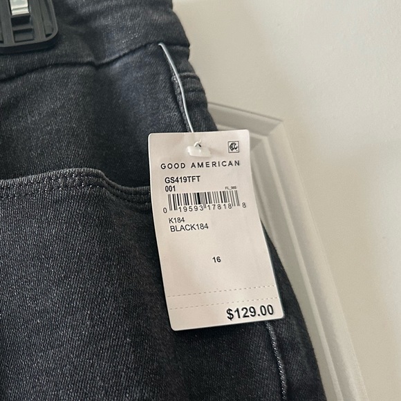 Good American Good Legs Straight - Picture 4 of 4